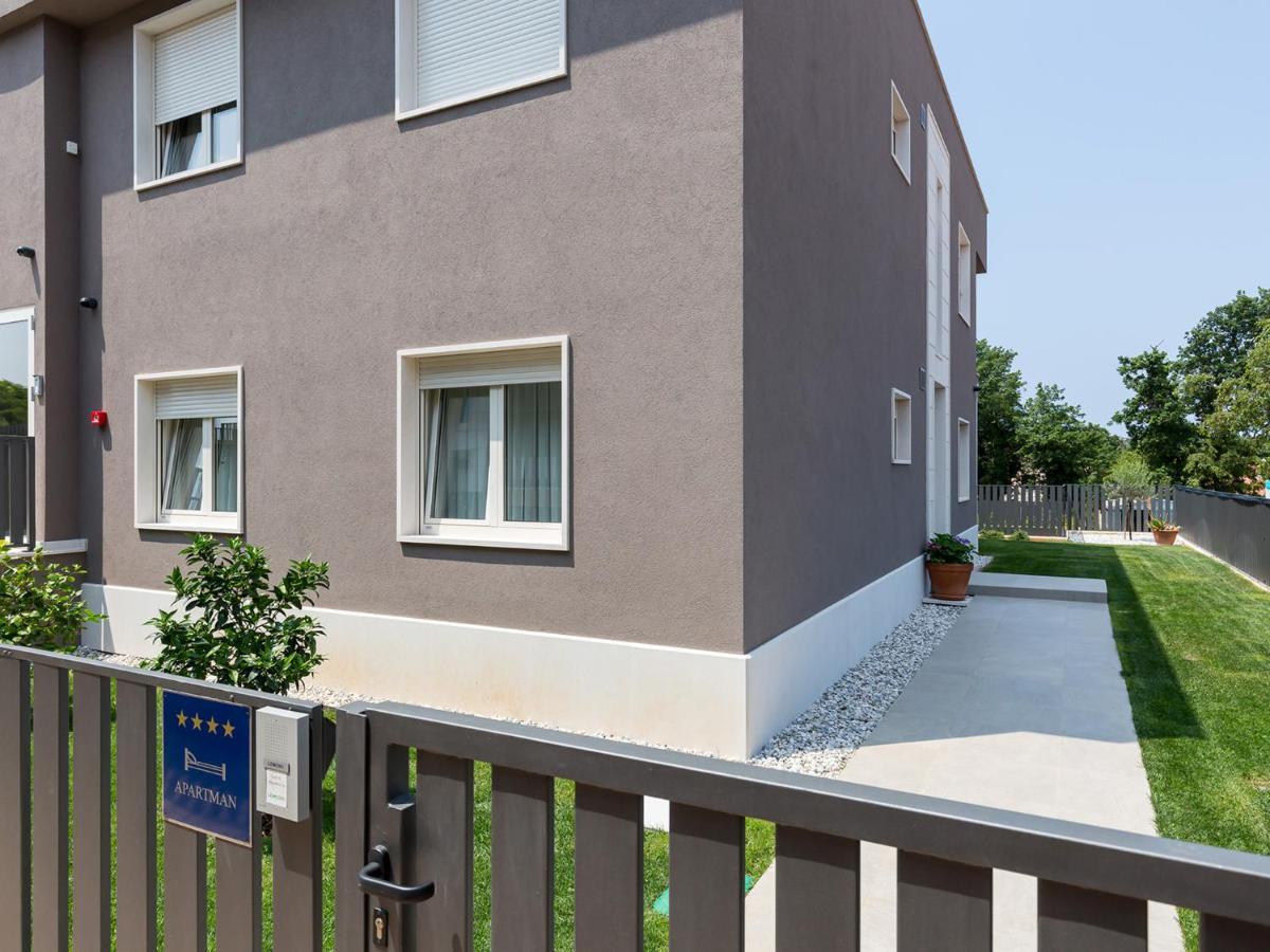 Lemon3 Deluxe Apartment Poreč Eksteriør billede