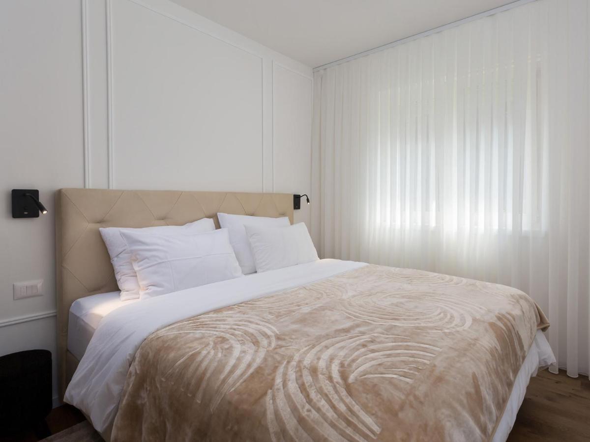 Lemon3 Deluxe Apartment Poreč Eksteriør billede